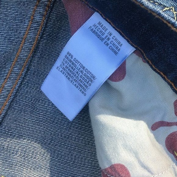 Lucky Brand Crop Jeans, Mid Rise, Size 8 - Picture 8 of 12